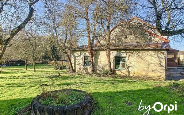 Maison à vendre    3 pièces •  Saint-Éloy-les-Mines