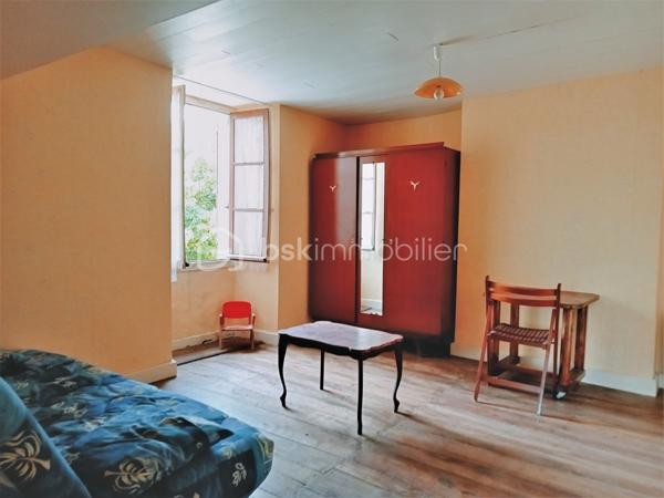 Maison en pierre de 155 m²