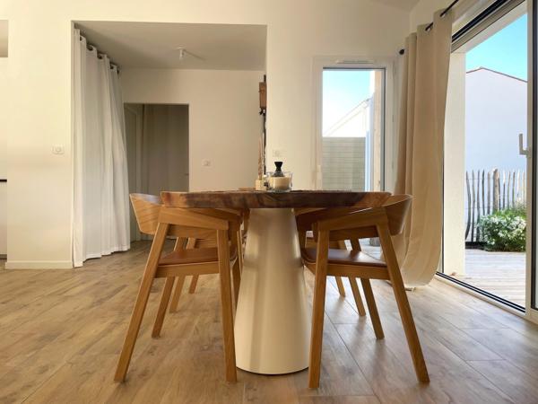 Vente Maison La rochelle 850 000 € HAI - 145 m2 - Réf. VM1172-TERREETMER17_