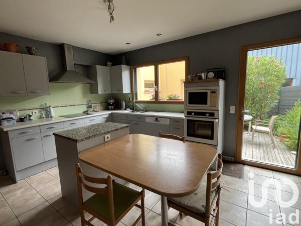 Maison à vendre 8 pièces 237 m² La Chapelle-des-Fougeretz