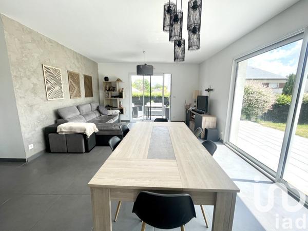 Maison à vendre 5 pièces 107 m² Saint-Étienne-de-Montluc