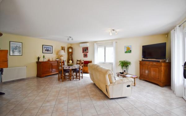 Maison à vendre    5 pièces •  Cabrières