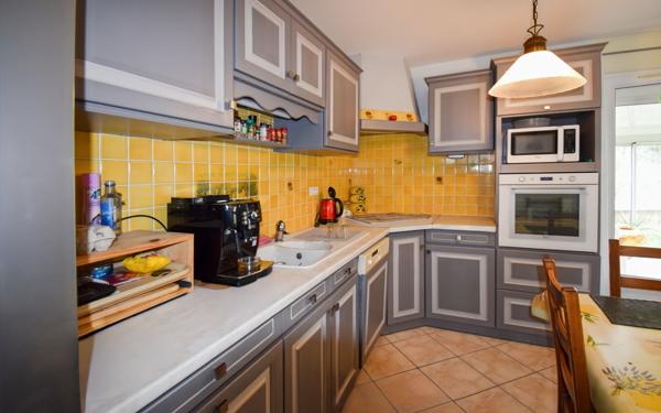 Maison à vendre    5 pièces •  Cabrières