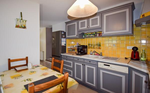 Maison à vendre    5 pièces •  Cabrières