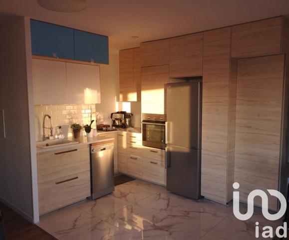 Appartement 4 pièces de 77 m² à Athis-Mons (91200)