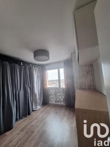 Appartement 4 pièces de 77 m² à Athis-Mons (91200)