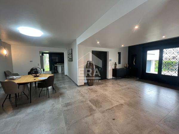 Villa Odos 7 pièce(s)