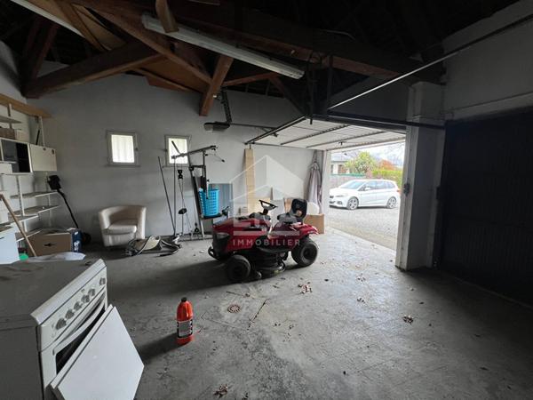 Villa Odos 7 pièce(s)