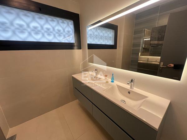 Villa Odos 7 pièce(s)