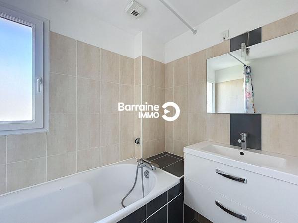 Location maison à Le Relecq-Kerhuon, 5 pièces 108.48m²