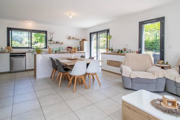 Maison 5 pièces de 2024