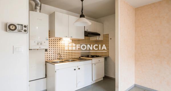 À vendre Appartement 2 pièces 36 m² - Le Monastère 12000
