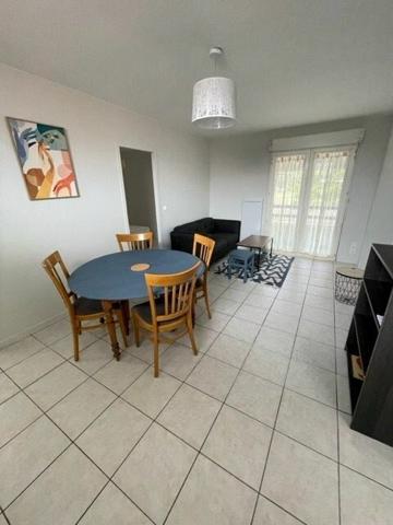 Appartement à louer    3 pièces •  Mont-de-Marsan