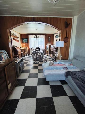 Maison à DESVRES, 62240 - 4 pièces 92m²