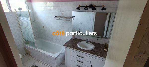 Location Appartement106 m² - 4 Pièces - LE GOSIER (97190)