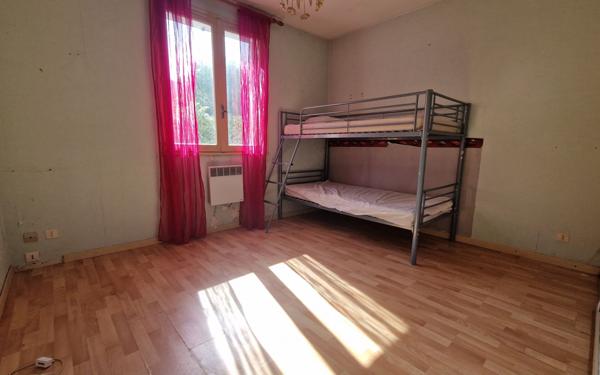 Maison à vendre    5 pièces • 138 m2 Les Angles