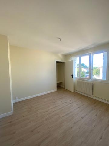 APPARTEMENT T4 NIORT - 74 M²- QUARTIER CHOLETTE