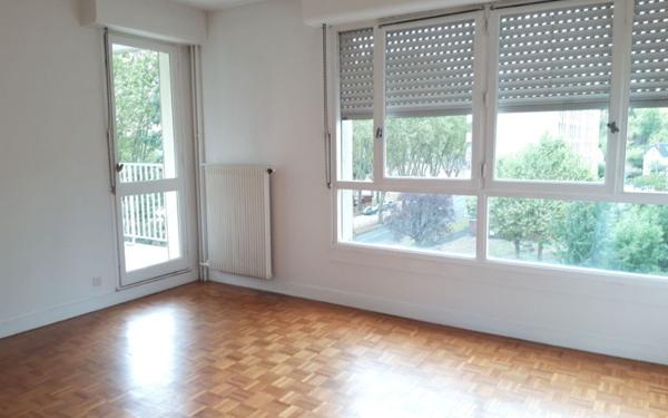 Appartement à louer    3 pièces •  Nevers
