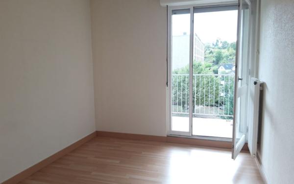 Appartement à louer    3 pièces •  Nevers