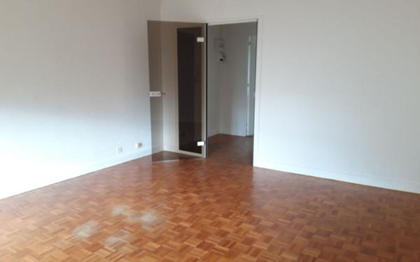 Appartement à louer    3 pièces •  Nevers