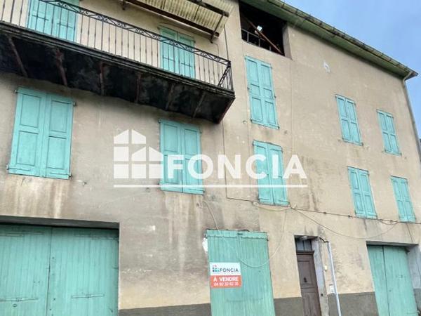 À vendre Immeuble 400 m² - La Javie 04420