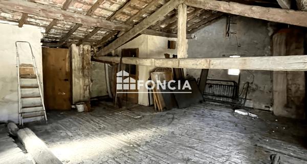 À vendre Immeuble 400 m² - La Javie 04420