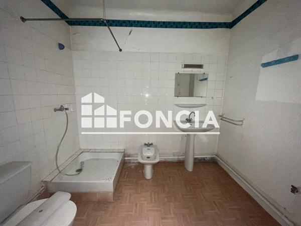 À vendre Immeuble 400 m² - La Javie 04420