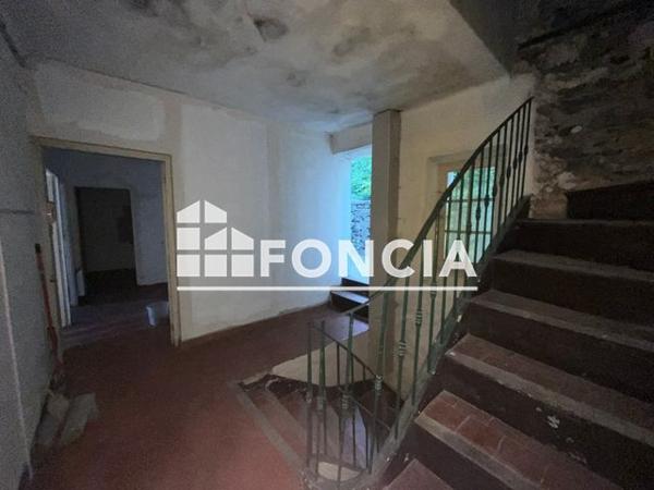 À vendre Immeuble 400 m² - La Javie 04420