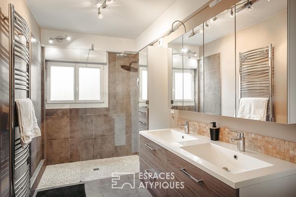 Maison au calme avec garage hors norme dans le quartier de La Trompette