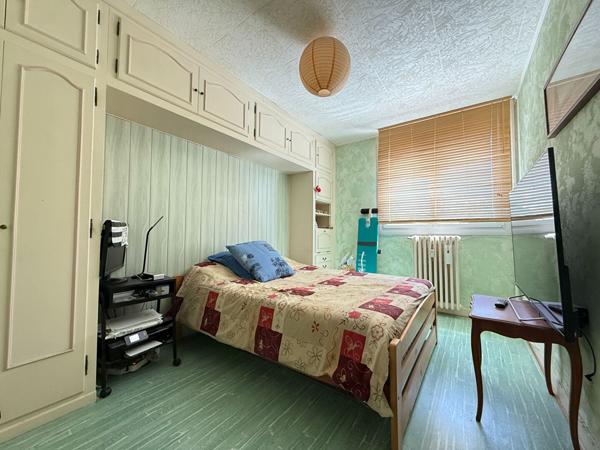 Appartement Lons-Le-Saunier 4 pièces / 2 chambres / garage / 63,69 m²