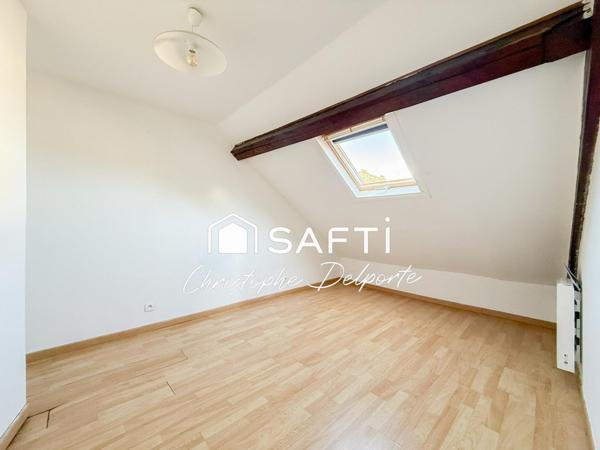 Face aux facs : T2 lumineux au calme