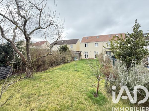 Maison à vendre 5 pièces 94 m² Savigny-le-Temple