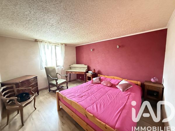 Maison à vendre 5 pièces 94 m² Savigny-le-Temple