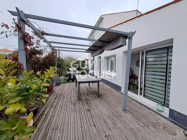 Maison 4 pièce(s) entièrement rénovée