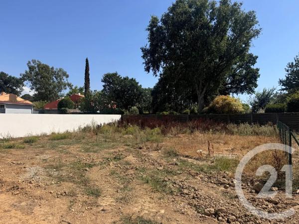 Terrain à vendre  311 m 2   COEX  - 85