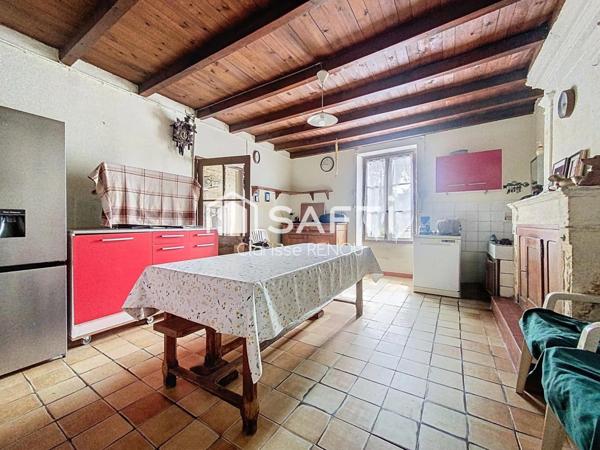 Projet à saisir : maison + maisonnette + chai + terrain