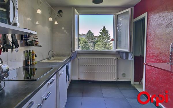 Appartement à vendre    3 pièces • 56,07 m2 Bourgoin-Jallieu
