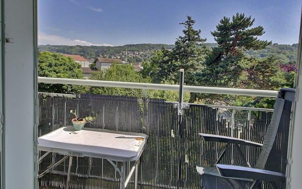 Appartement à vendre    3 pièces • 56,07 m2 Bourgoin-Jallieu