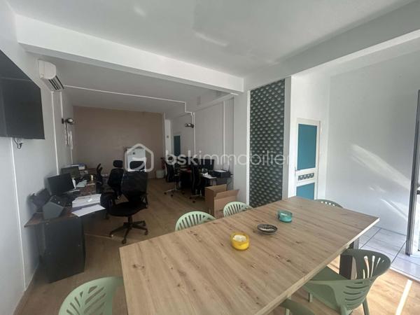 Immeuble mixte de 395 m²