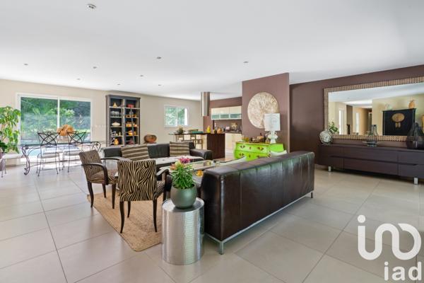 Maison à vendre 6 pièces 190 m² Villenave-d'Ornon