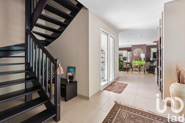 Maison à vendre 6 pièces 190 m² Villenave-d'Ornon