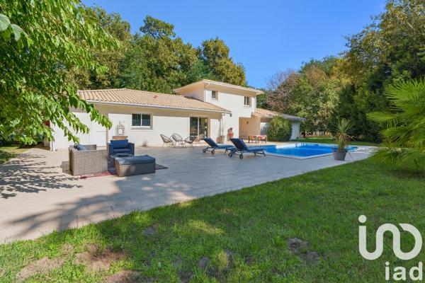 Maison à vendre 6 pièces 190 m² Villenave-d'Ornon