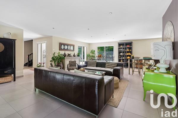 Maison à vendre 6 pièces 190 m² Villenave-d'Ornon