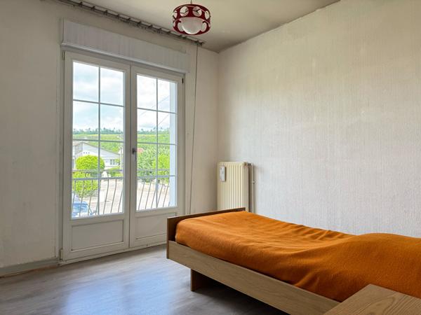 Pavillon individuel - 3 chambres - Jardin - Belleville Sur Meuse