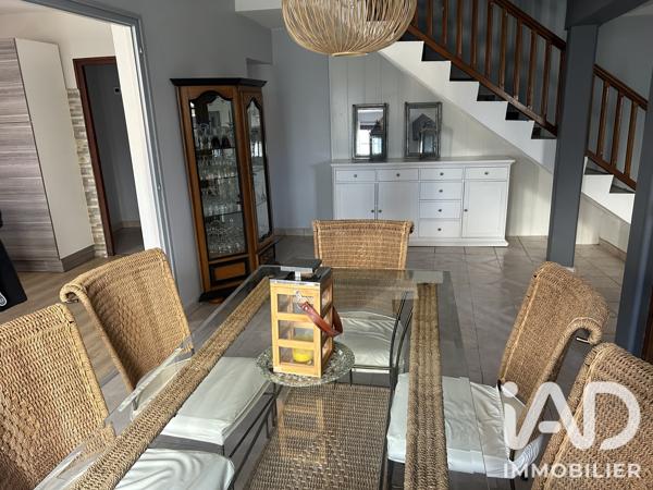 Maison à vendre 5 pièces 145 m² Montmoreau