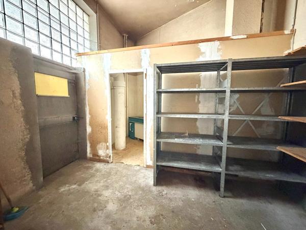 A vendre plateau pour local à usage professionnel Place Foch à Saint-Etienne