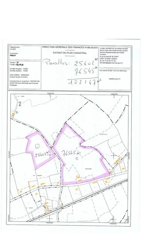Propriete à vendre  proche de VILLEFRANCHE D'ALLIER (03) Maison , granges ,écurie ,  garage , Terrain 10 ha