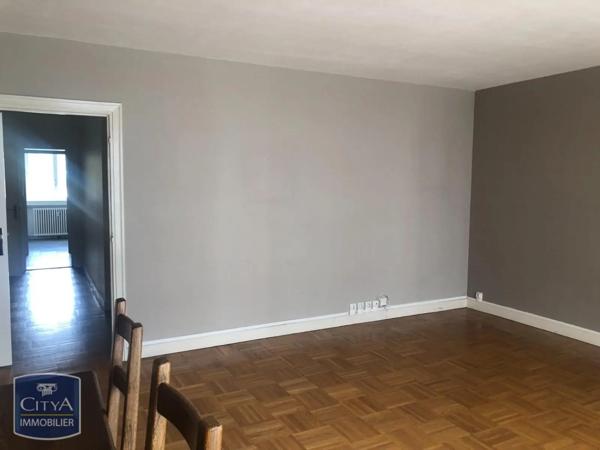 Appartement à louer 3 pièces 81.22m²