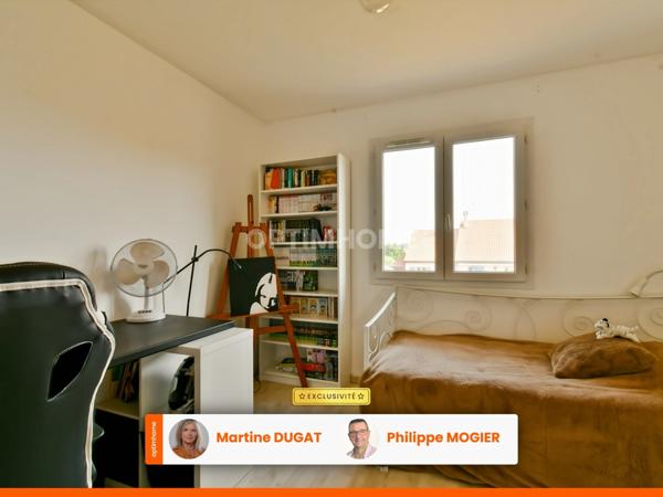 Maison récente de plain-pied avec piscine neuve, 3 chambres, pièce de vie de 71 m², 10 min de VICHY