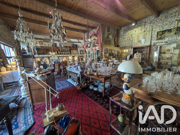 Maison à vendre 2 pièces 166 m² Le Bugue